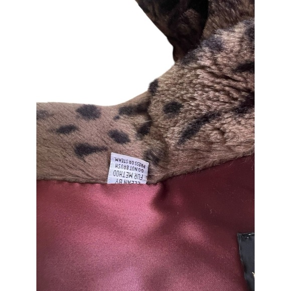 Vintage Hillmoor New York Mid Length Faux Fur Coat Leopard  Made in USA - Picture 6 of 6